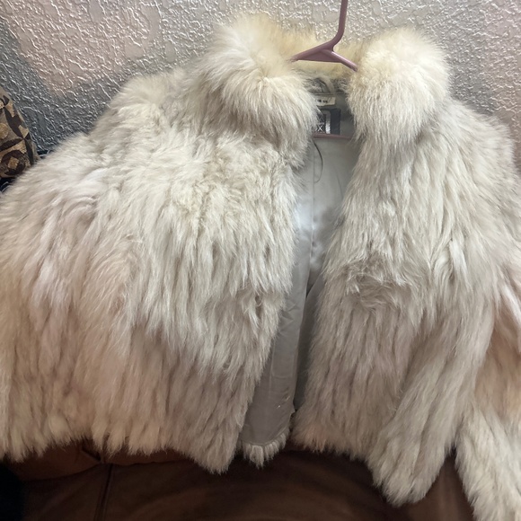 Saga fox coat